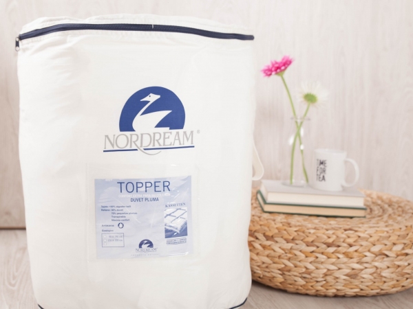 Topper Nordream Pluma - 30% Plumón y 70% Pluma